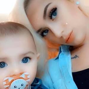 Meet your Posher, Alexandra